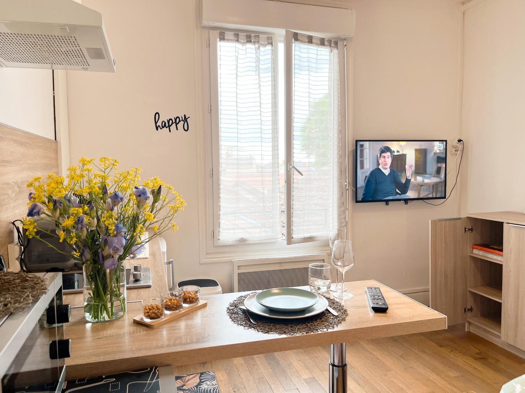 Balade A Montlucon Apartment Bagian luar foto